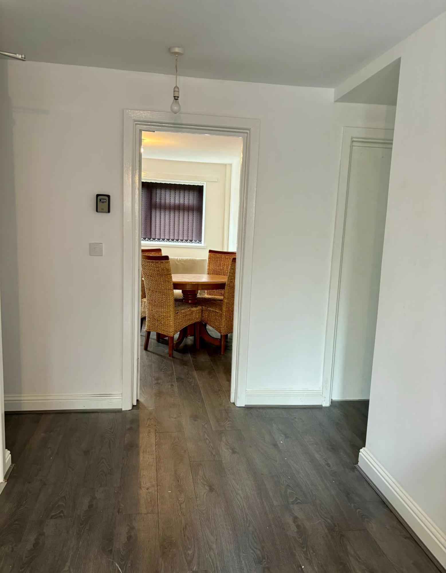 Stainless Guests House Hotell Dudley Exteriör bild