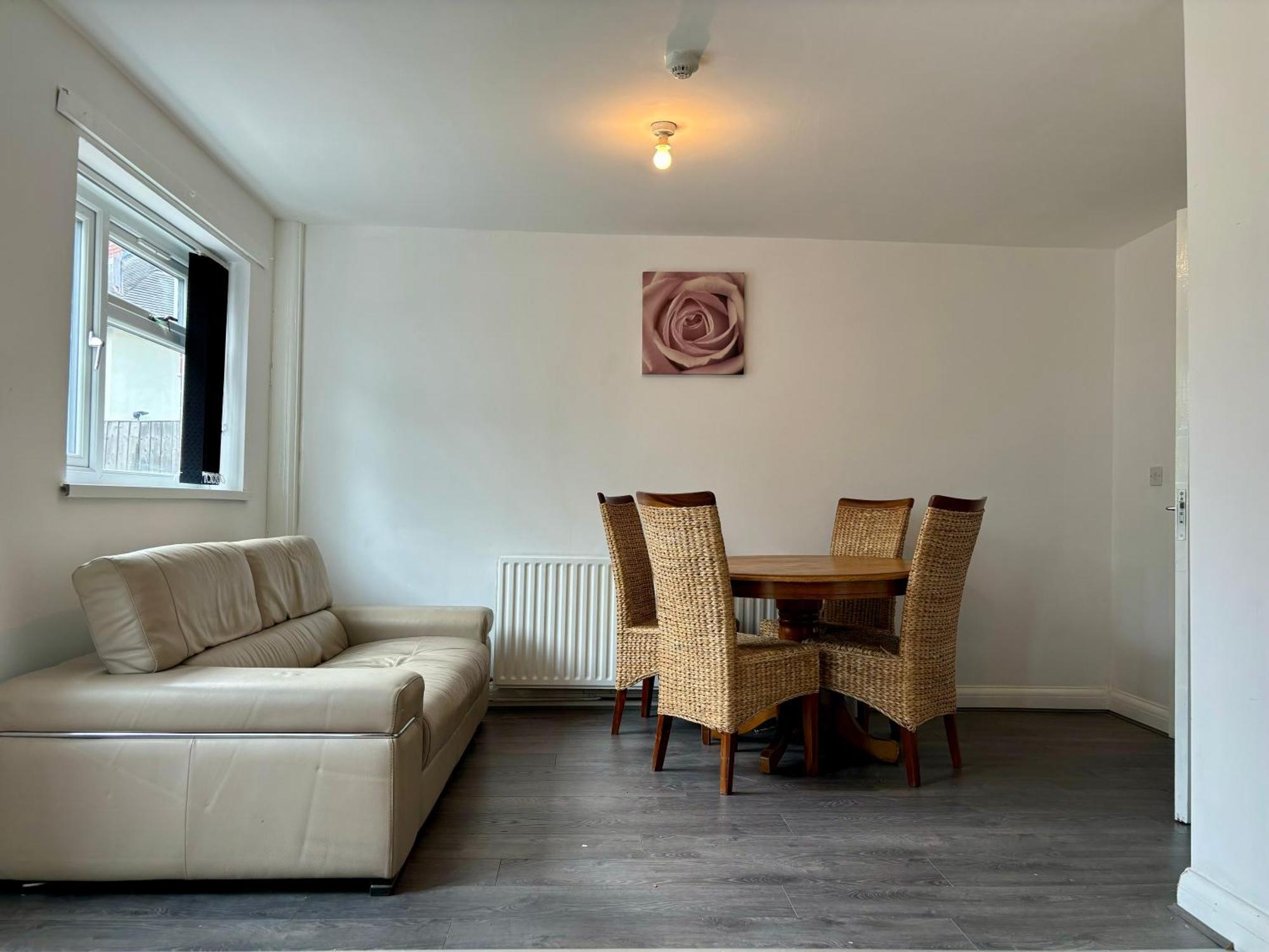 Stainless Guests House Hotell Dudley Exteriör bild